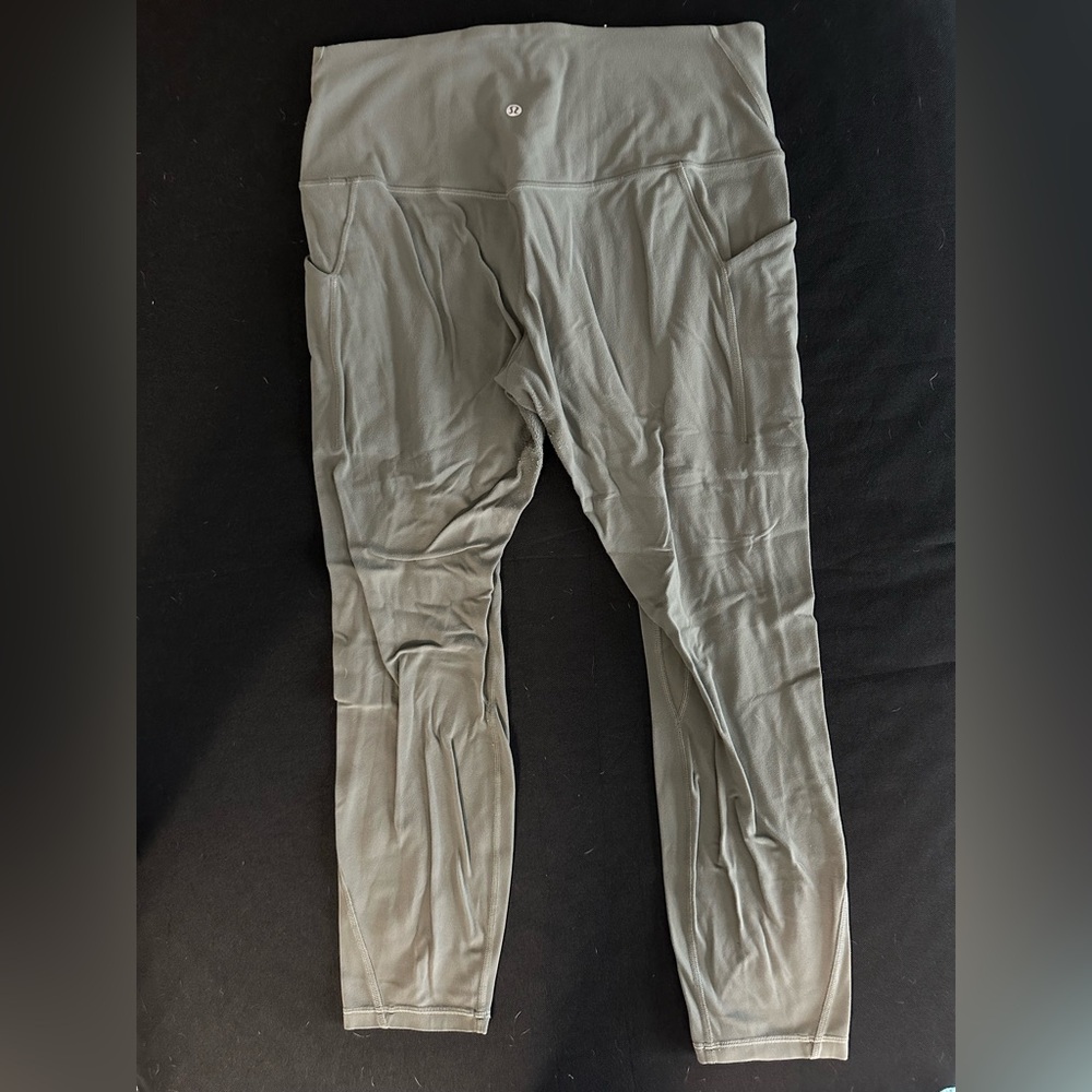 Lululemon align leggings with pockets